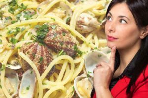 piatto di spaghetti e ragazza